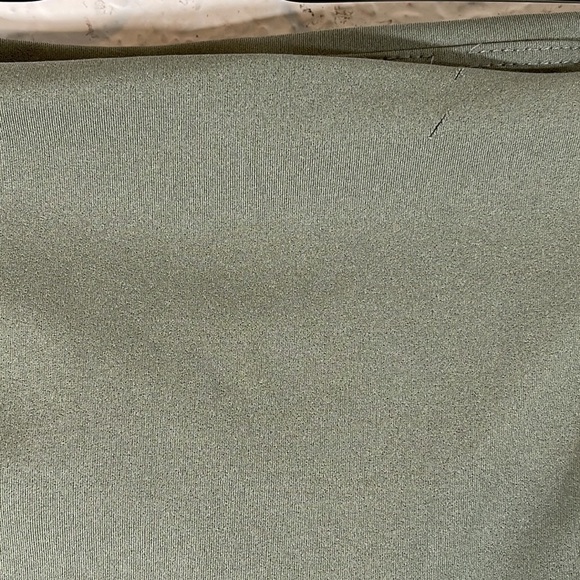 Nike Yoga Leggings Women's Running Training 3/4 Length CU5360-073 NWT XS - Picture 5 of 14